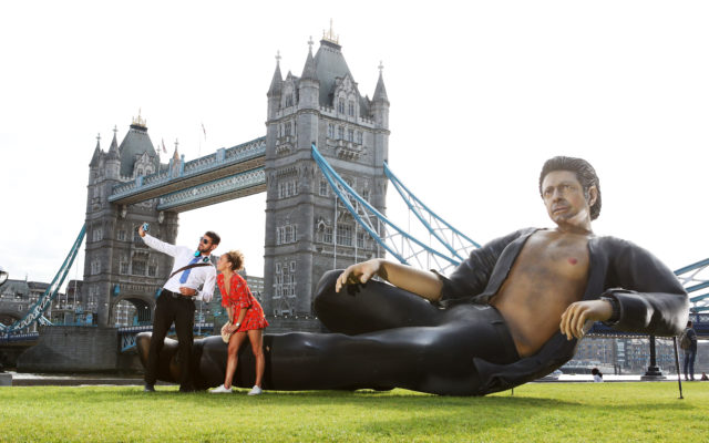 25ft statue of Jeff Goldblum’s torso